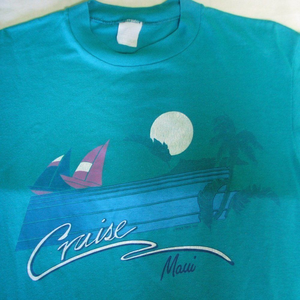 Vintage Cruise Maui Hawaiian T-Shirt